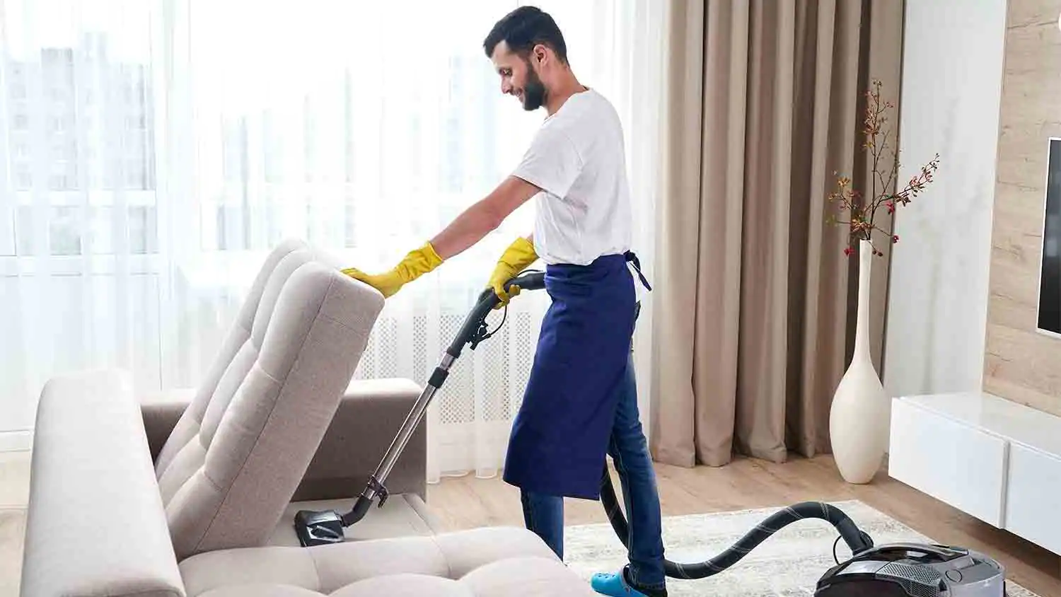 أفضل شركة تنظيف منازل بأفضل أدوات التنظيف